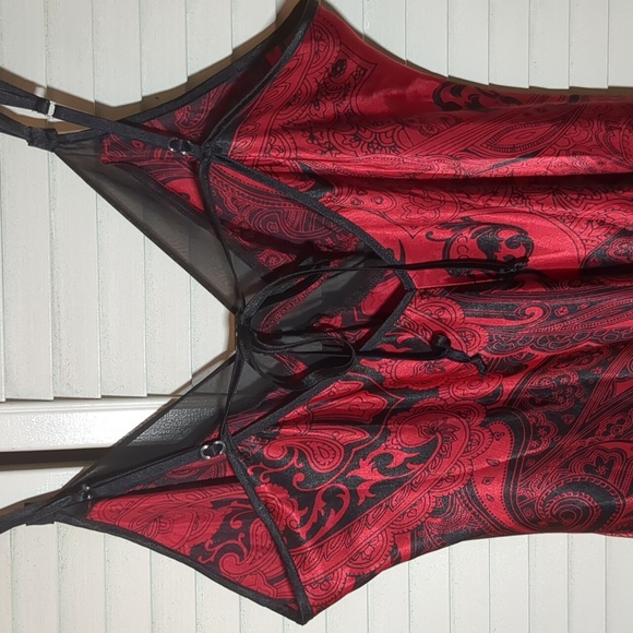 Linea Donatella Red and Black Satiny Slip Dress - Picture 13 of 13